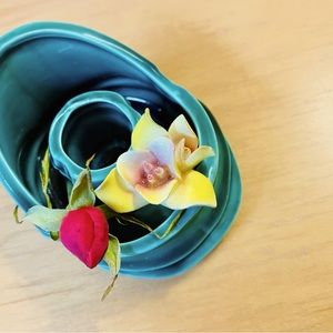 Vintage bud vase